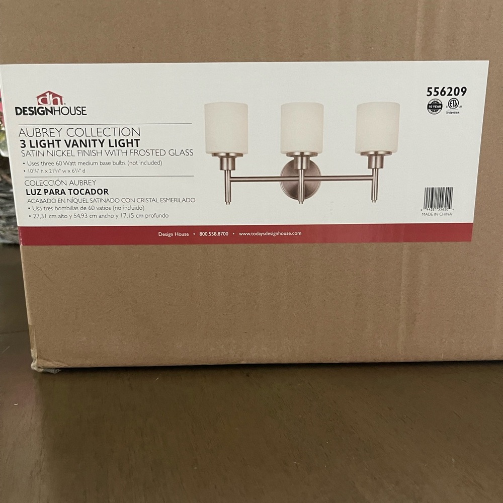 3 Light Vanity Light